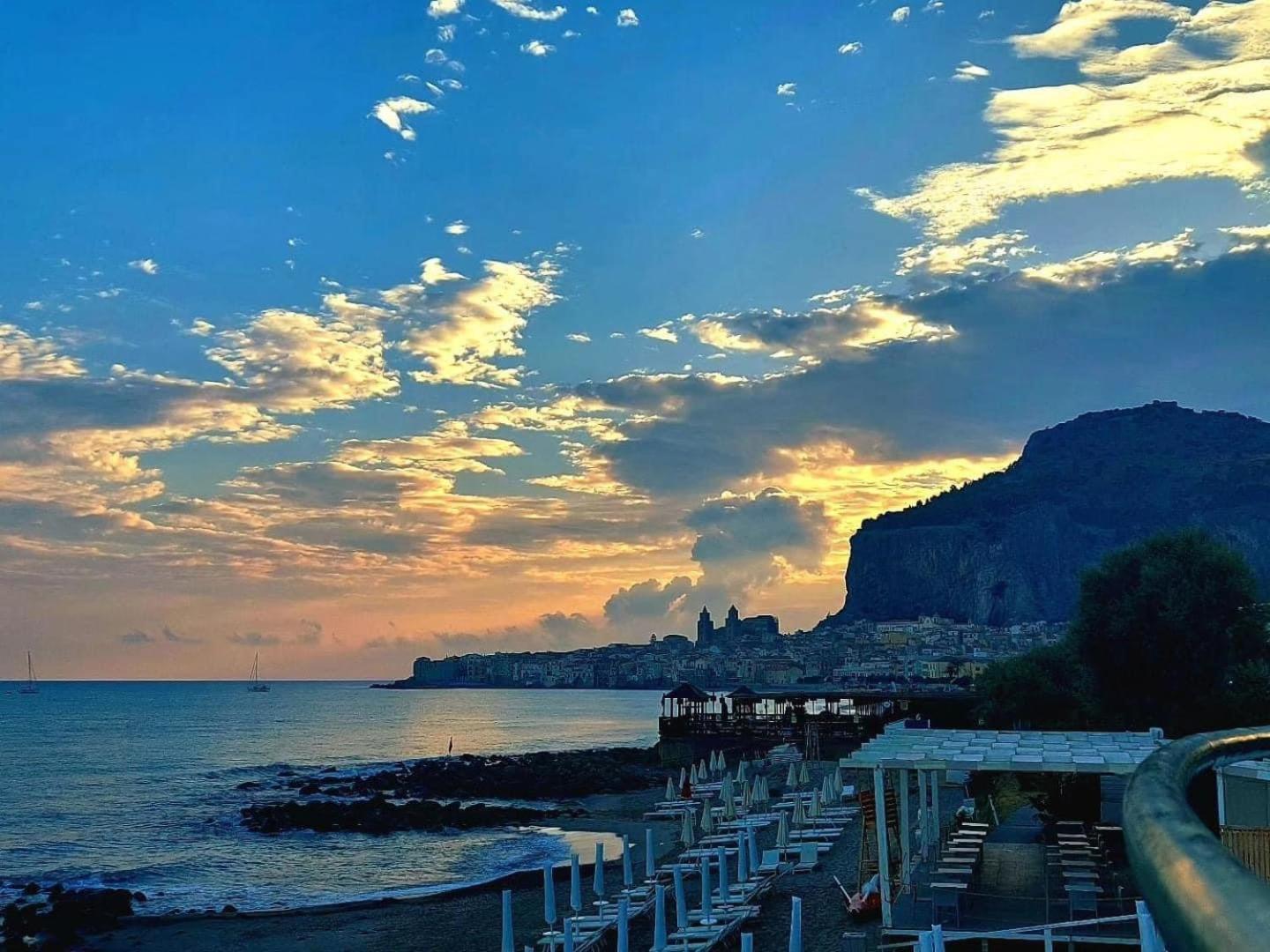 Apartment Sea Sky Cefalu